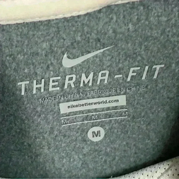 Nike Therma-Fit Womens Swoosh Colorblock Pockets Sweatshirt Hoodie Size M - Picture 3 of 10